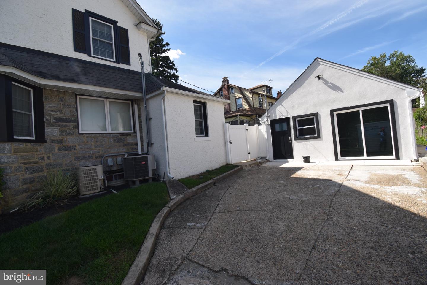 3415 Highland Ave Property Photo 15