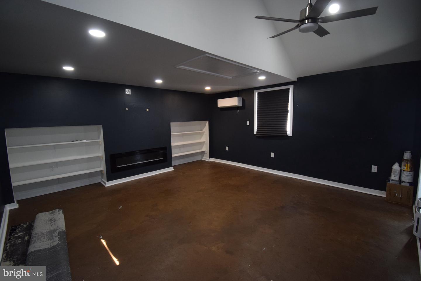 3415 Highland Ave Property Photo 24