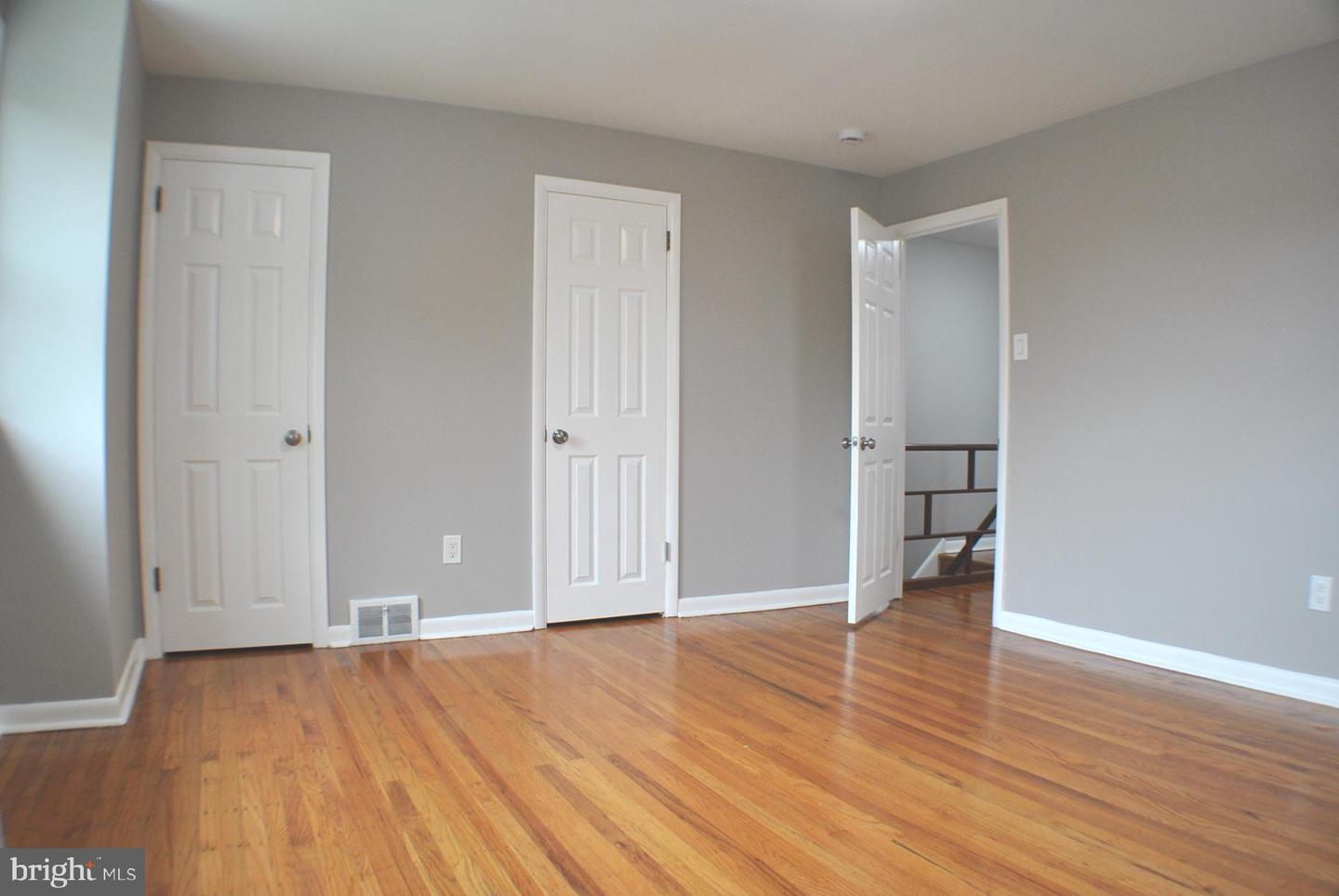 1313 Langley St Property Photo 24