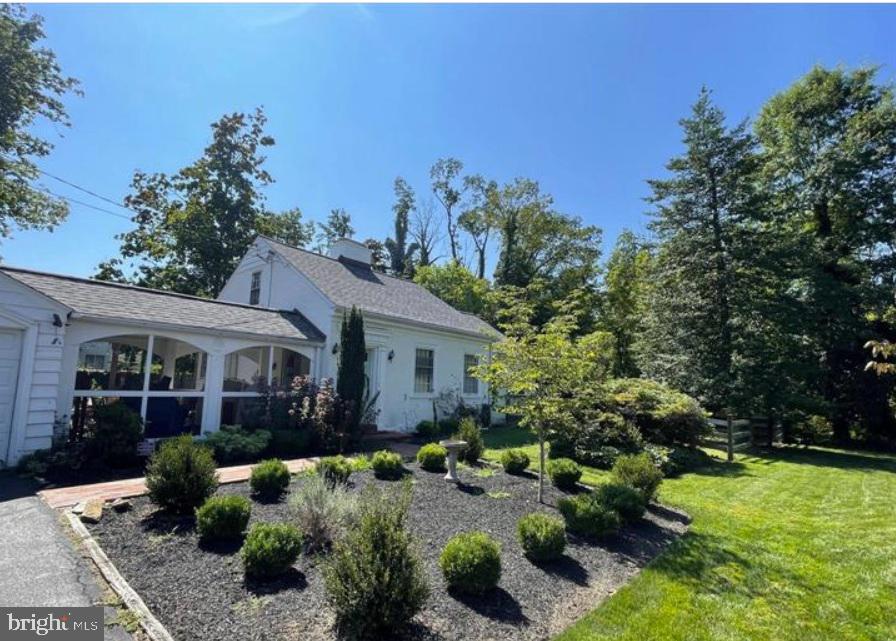 166 Conestoga Rd Property Photo 1