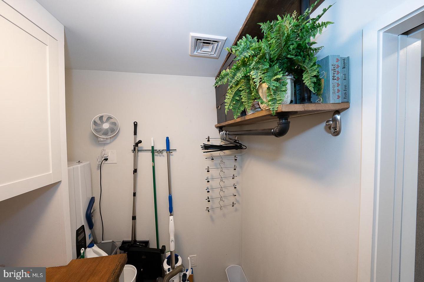 427 E Lancaster Ave #1301 Property Photo 37