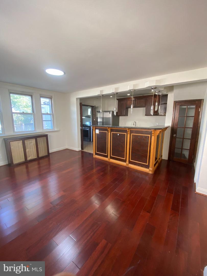107 Ardsley Rd Property Photo 9