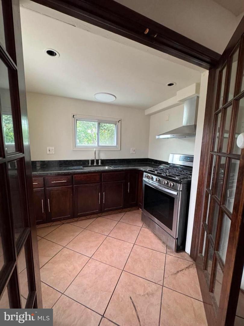 107 Ardsley Rd Property Photo 12