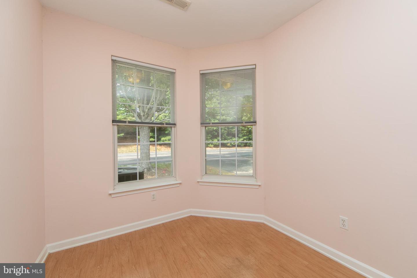 1497 Country Club Dr Property Photo 10