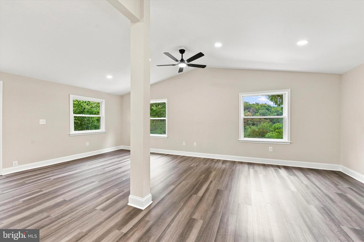 6 Red Hill Rd Property Photo 10