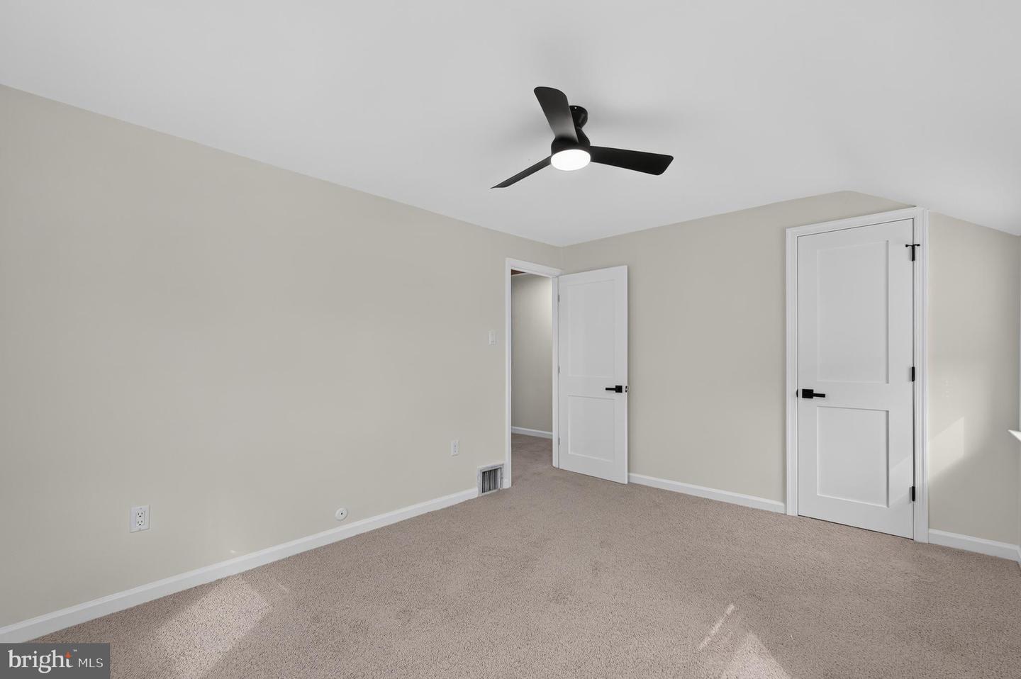 329 Holmes Rd Property Photo 16
