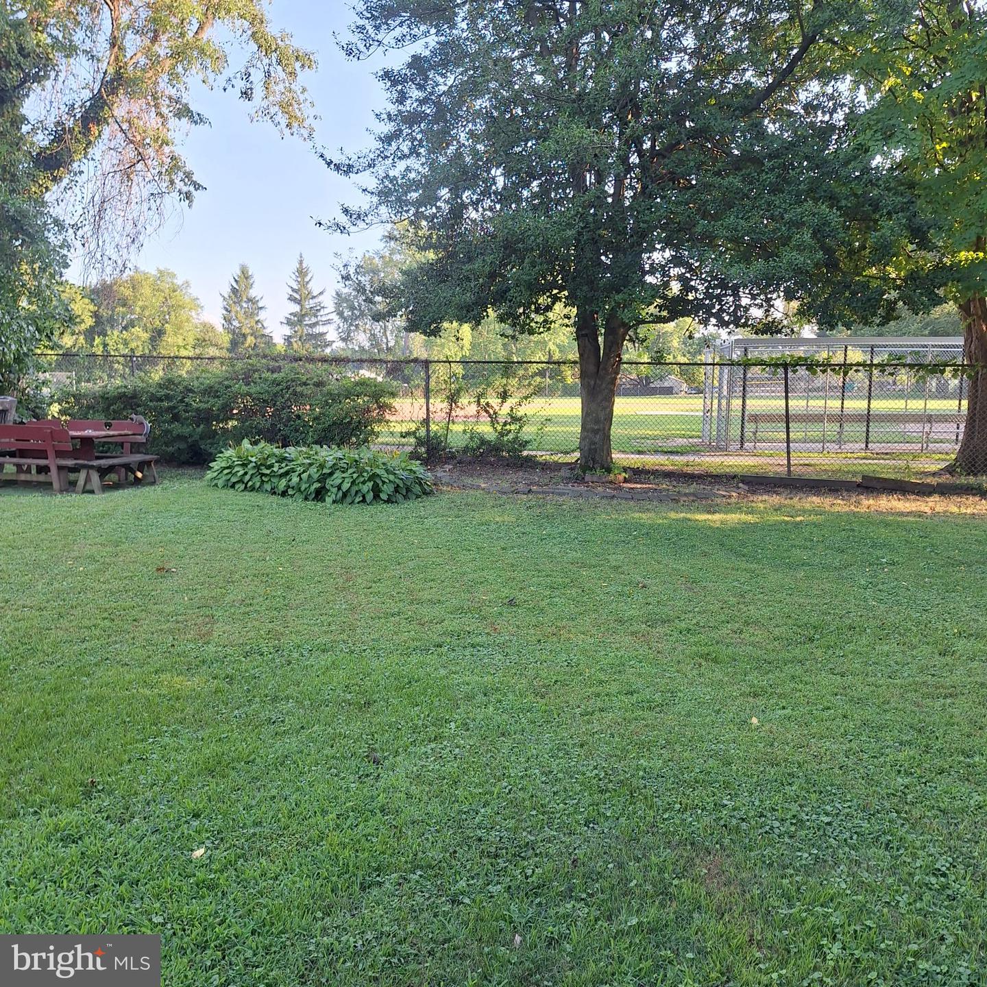 706 Lansing Ct Property Photo 13