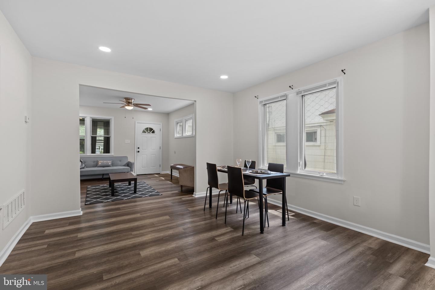 20 Melrose Ave Property Photo 12