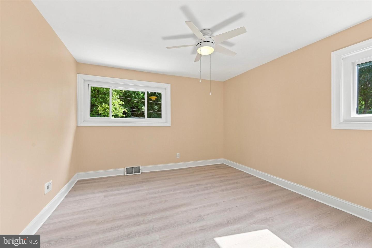 2211 Rhonda Rd Property Photo 14