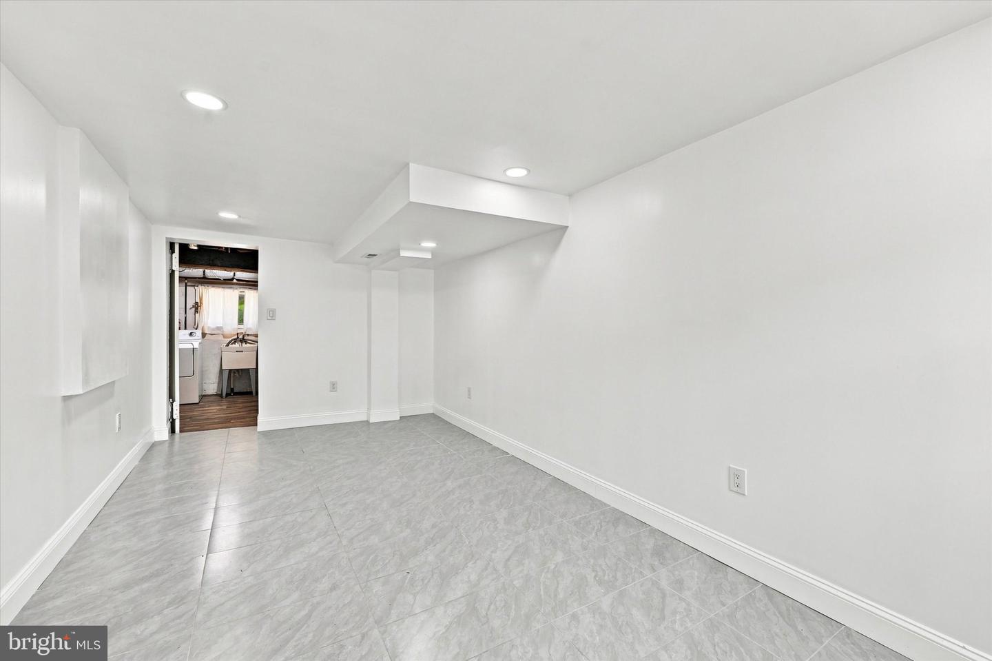 2211 Rhonda Rd Property Photo 25