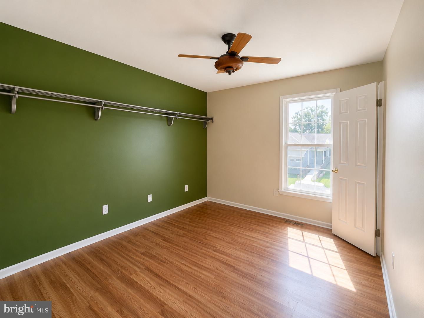 2017 Chestnut St Property Photo 12