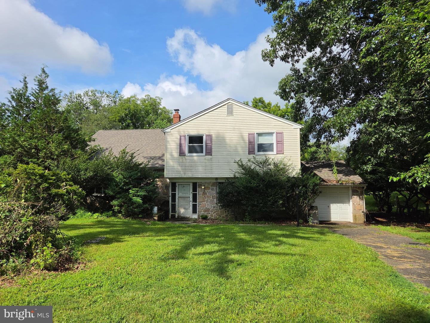 405 Hempstead Cir #1012 Property Photo 1