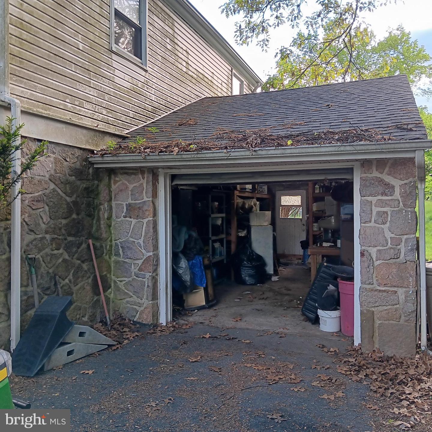 405 Hempstead Cir #1012 Property Photo 8