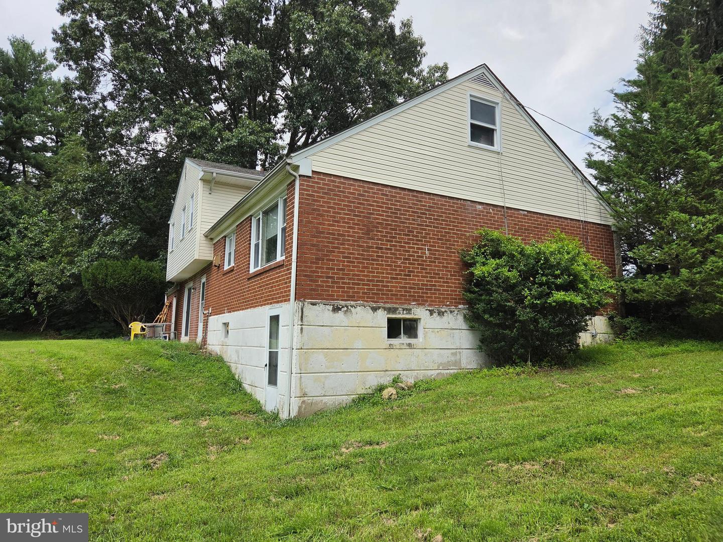 405 Hempstead Cir #1012 Property Photo 10