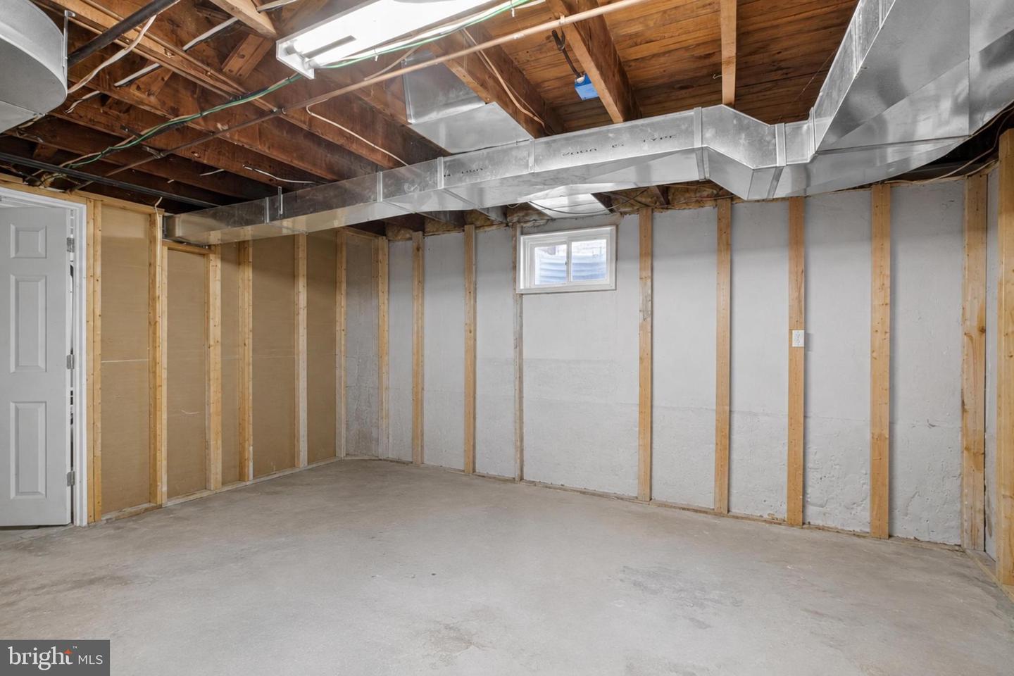 419 Madison Ave Property Photo 31