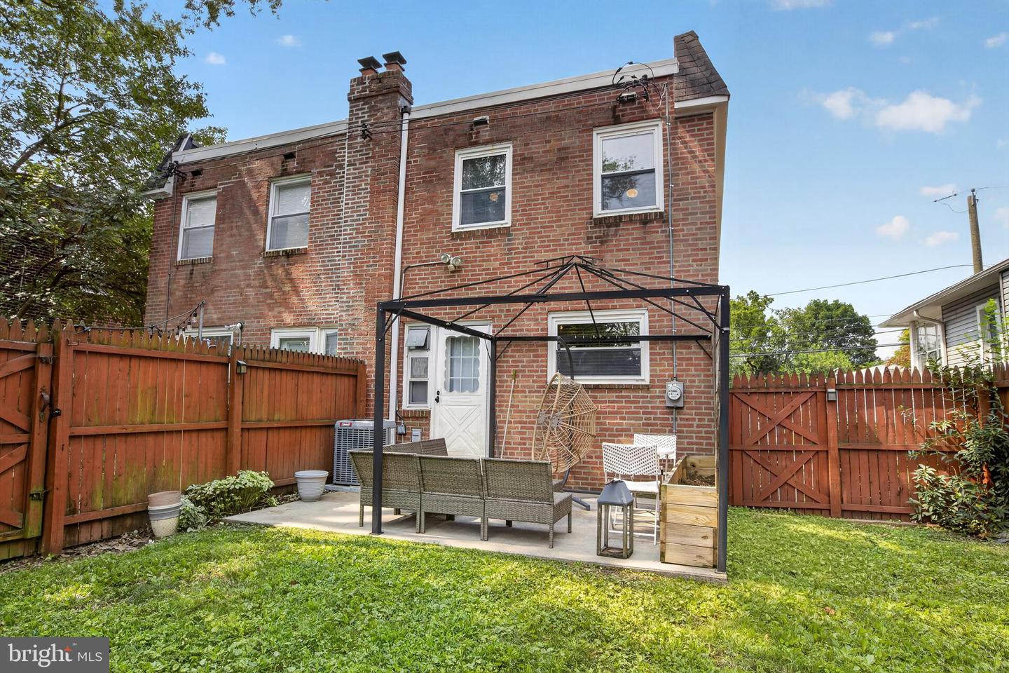 419 Madison Ave Property Photo 37