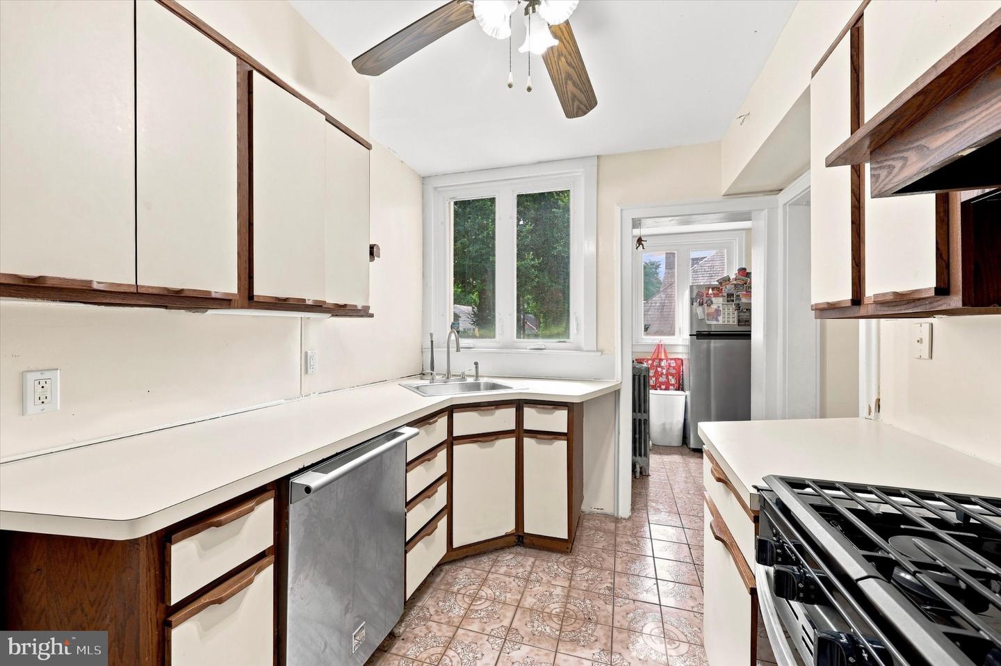 162 W Baltimore Ave Property Photo 8
