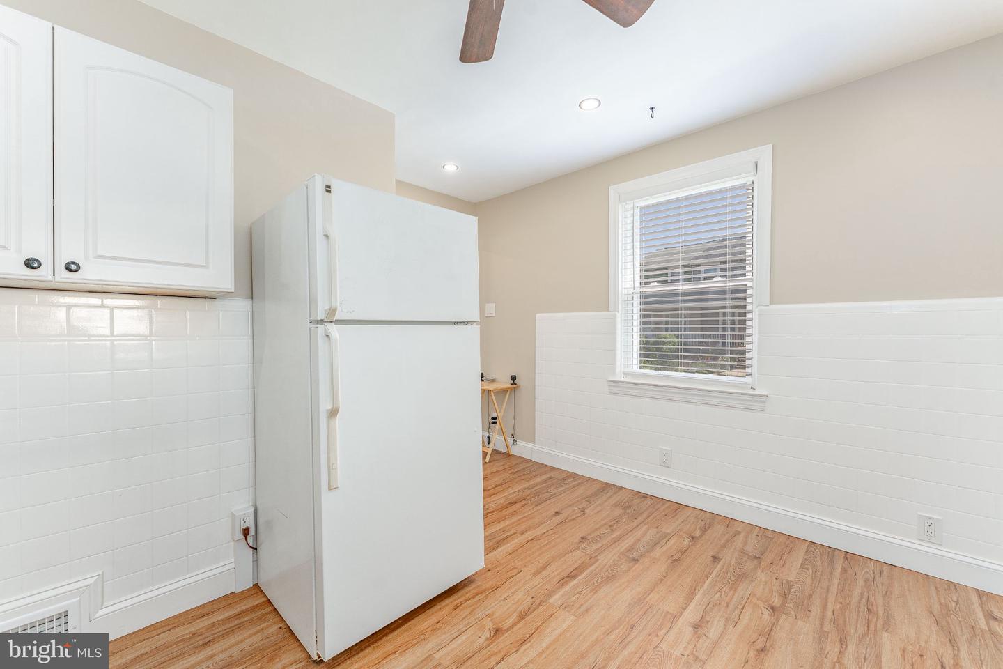54 Fairview Ave Property Photo 12