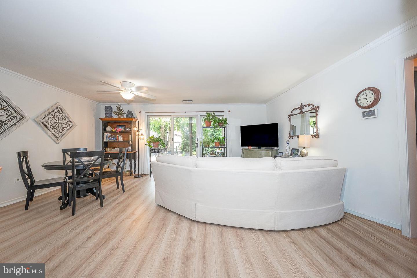 1102 Pritchard Pl Property Photo 3