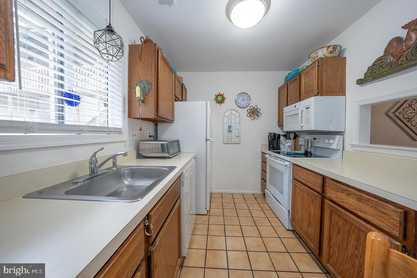 1102 Pritchard Pl Property Photo 7