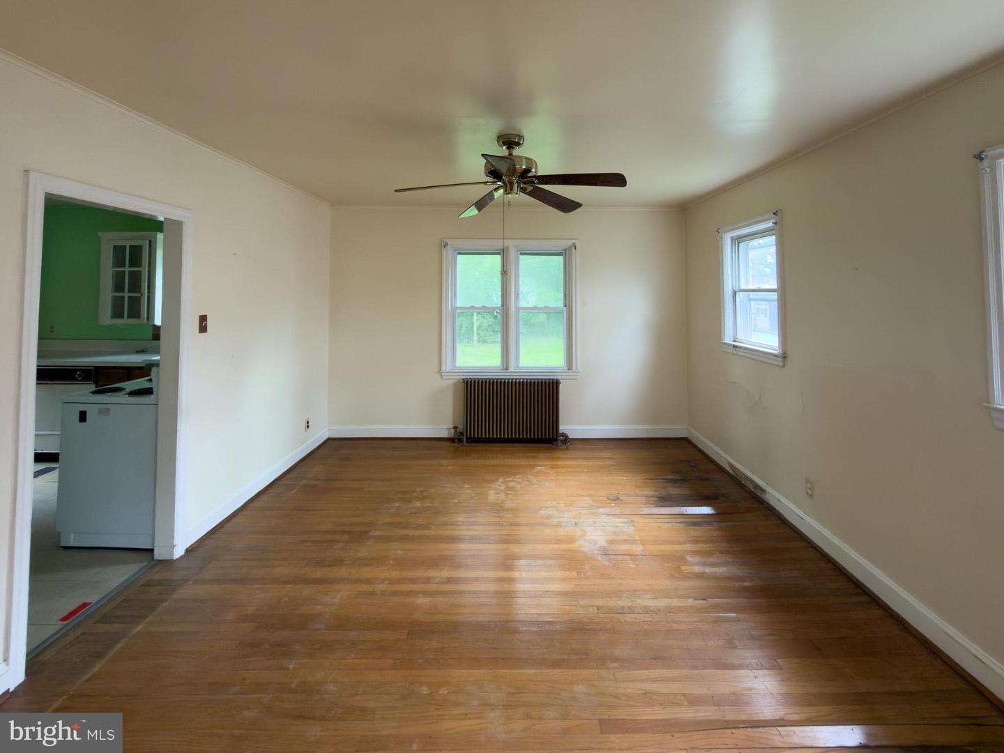 1240 Jefferson Ave Property Photo 6