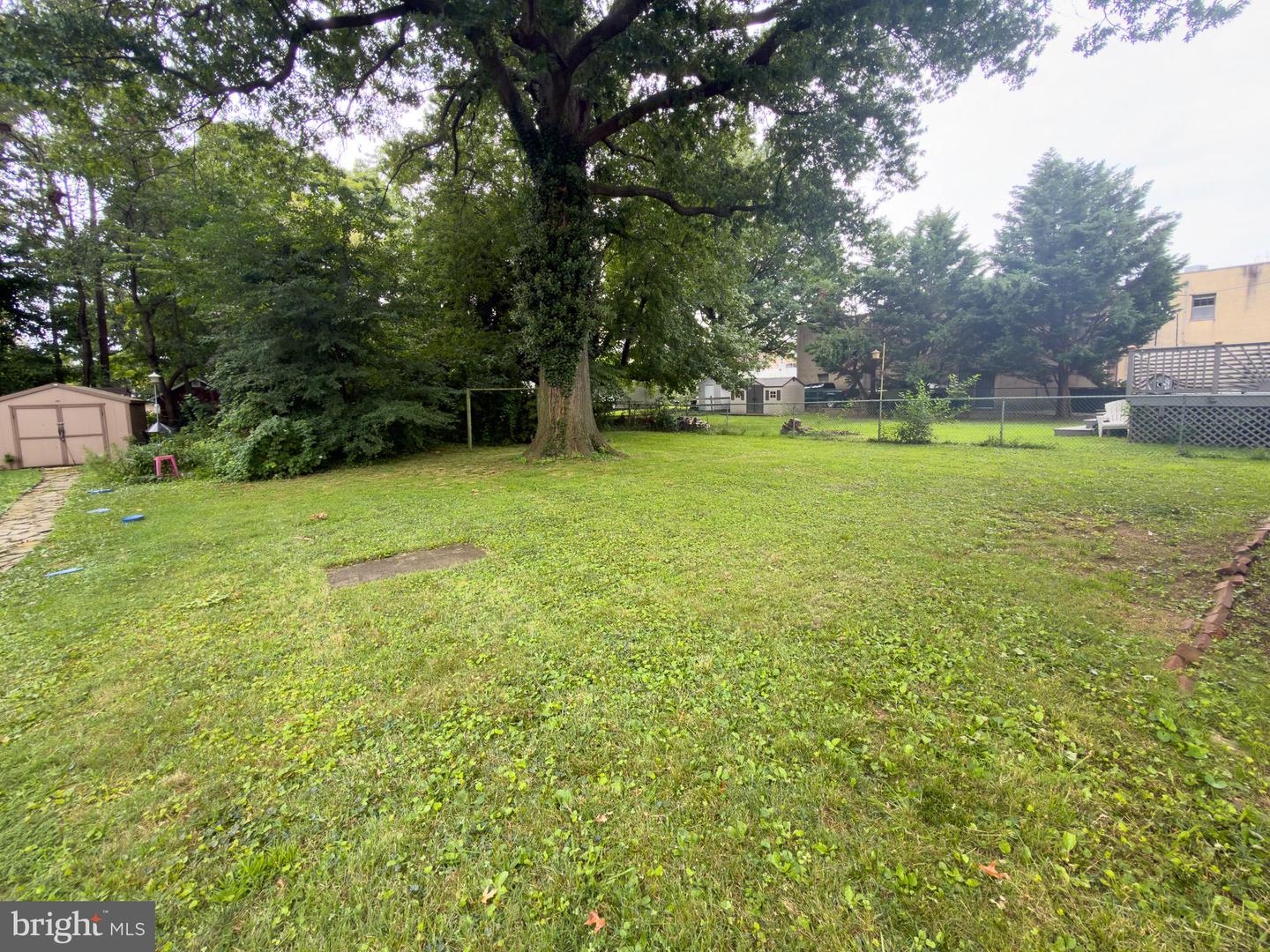 1240 Jefferson Ave Property Photo 23