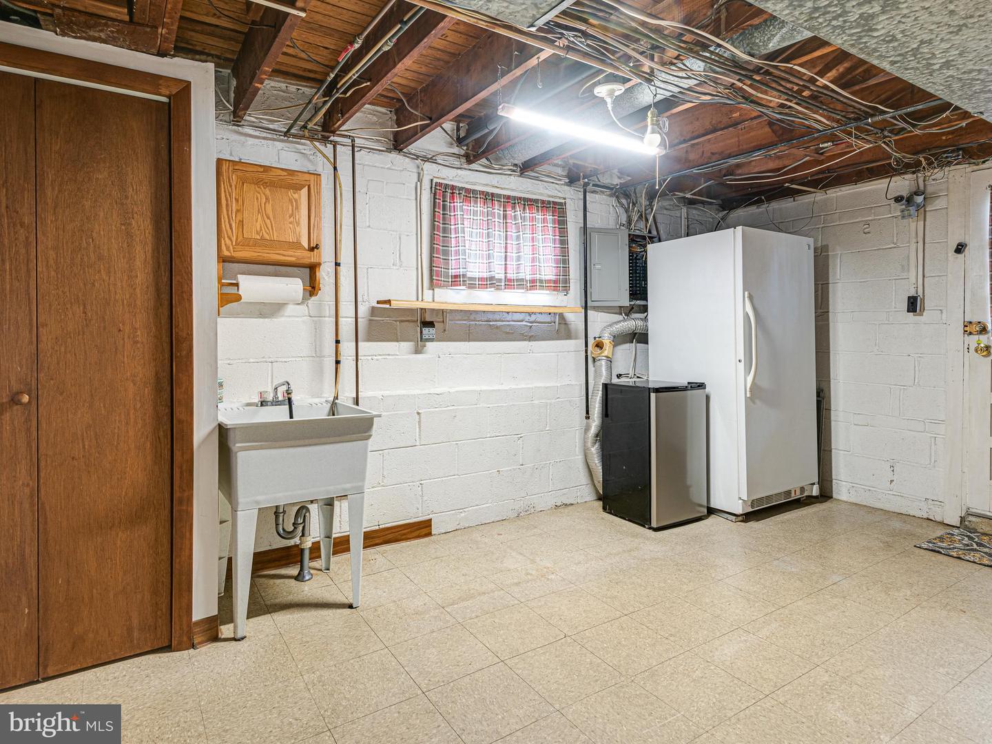 516 Wesley Rd Property Photo 43