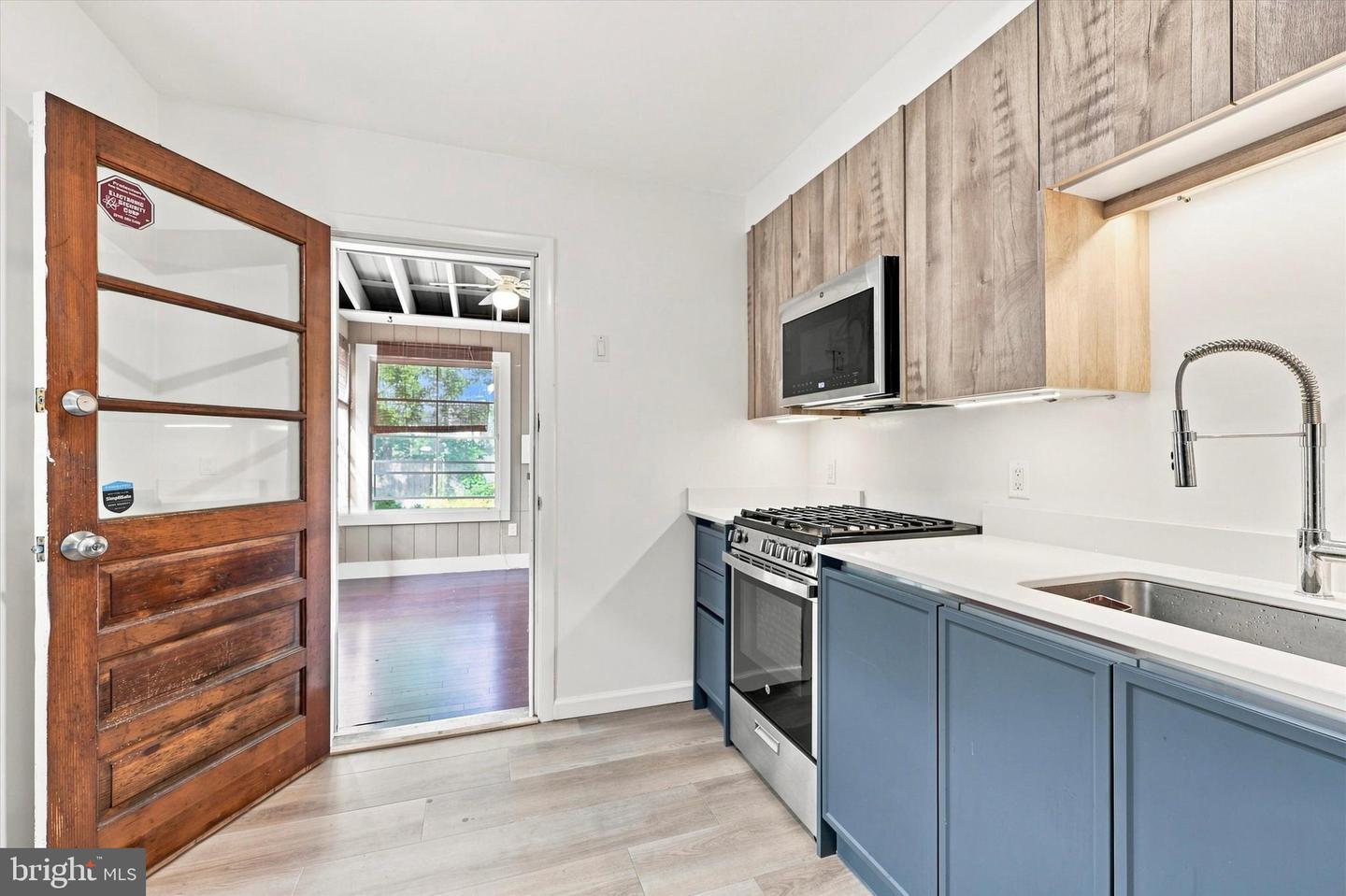 32 Schappet Ter Property Photo 9