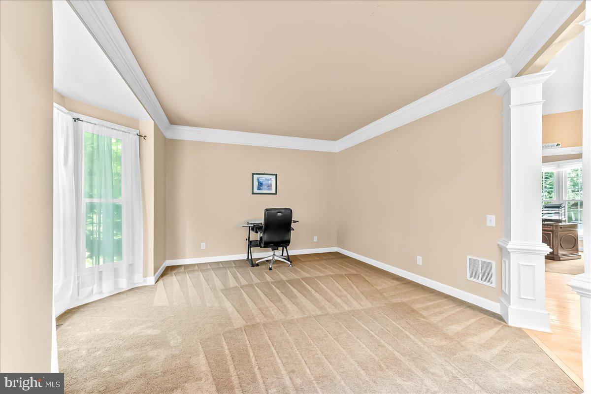 39 Maple Ln Property Photo 20
