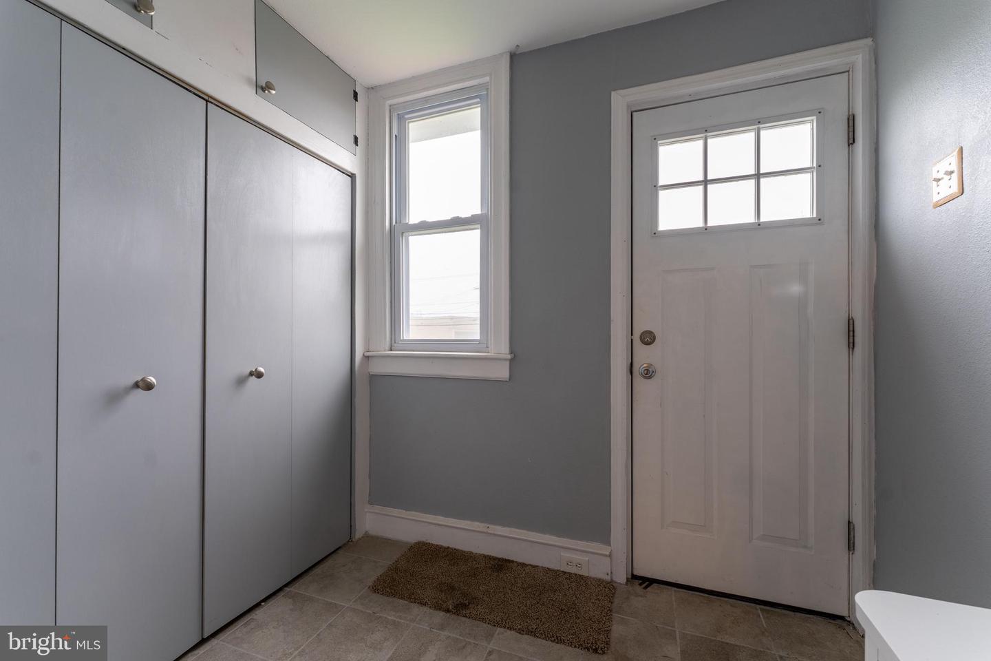 619 Penn St Property Photo 14