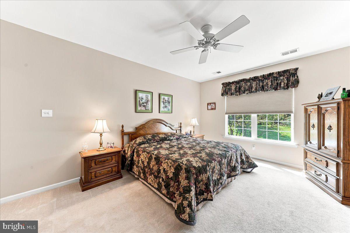 3443 W Branch Ln Property Photo 14