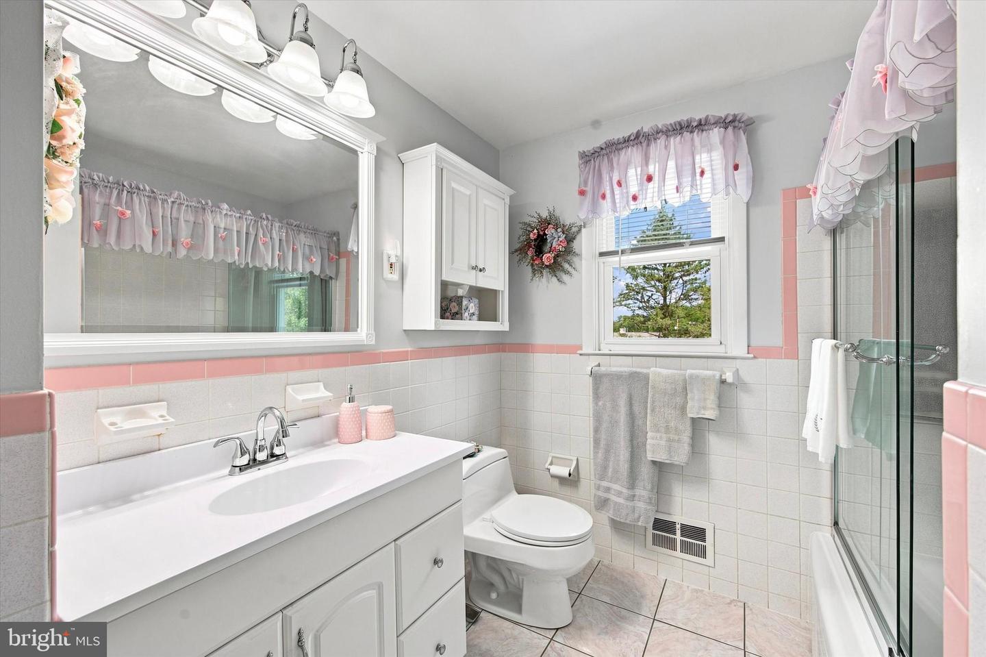 2541 N Feathering Ln Property Photo 44