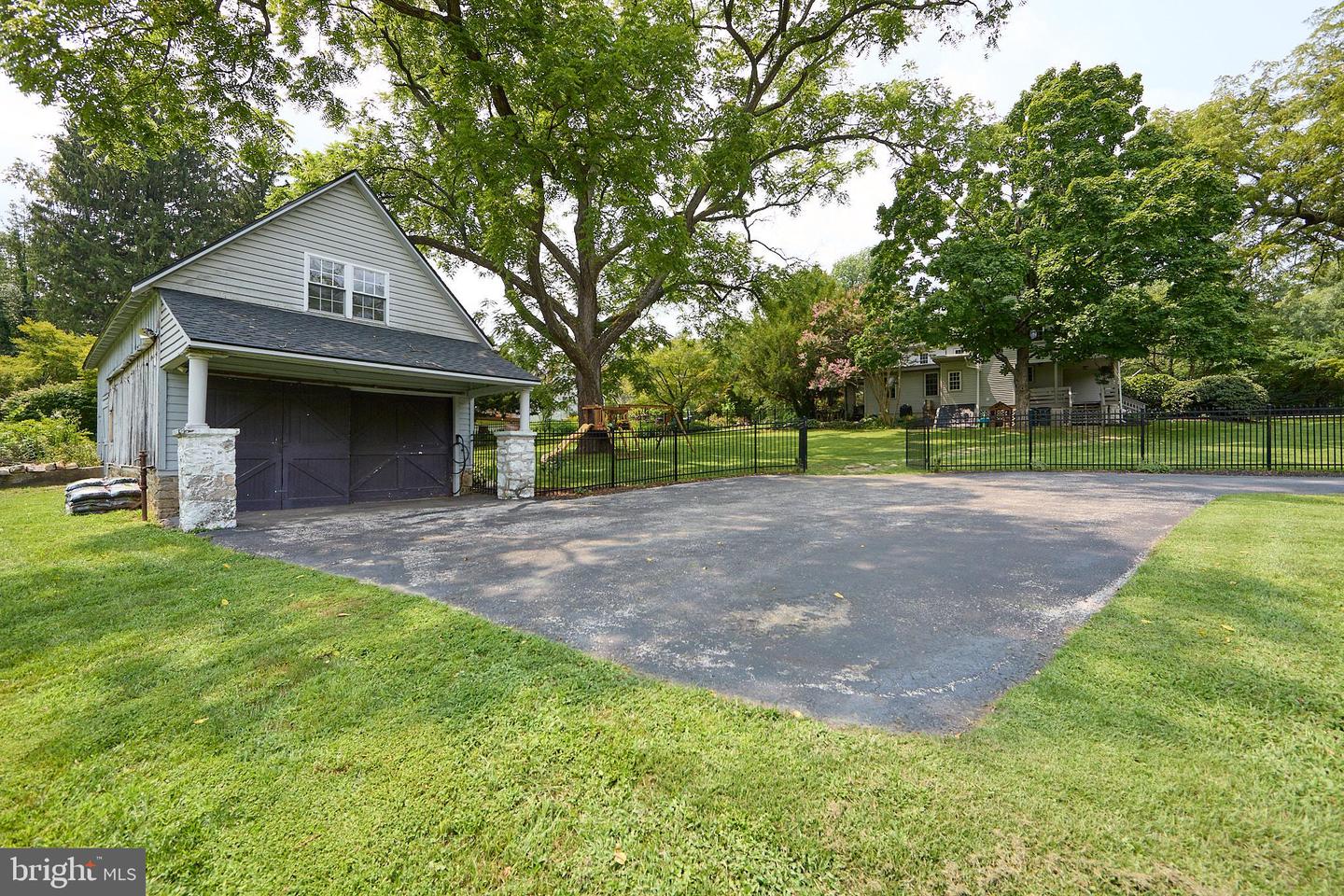 204 W Brookhaven Rd Property Photo 38