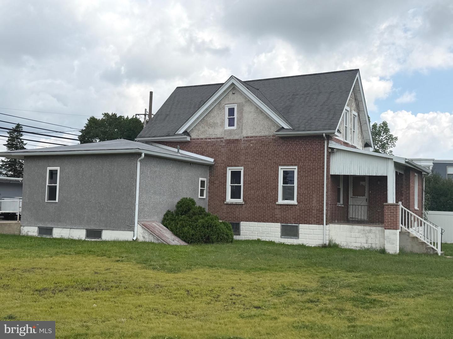 207 S Governor Printz Blvd Property Photo 3