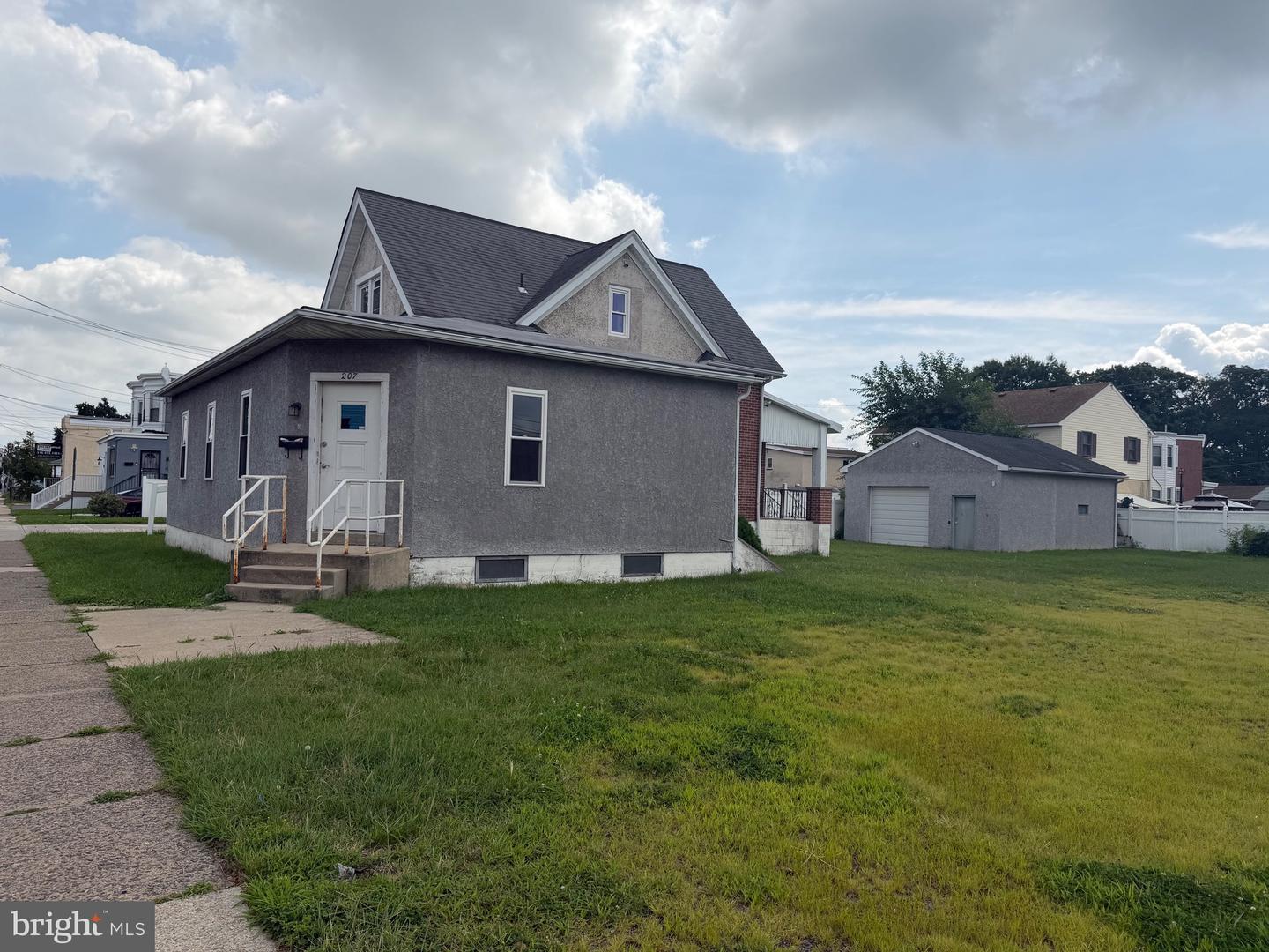 207 S Governor Printz Blvd Property Photo 6