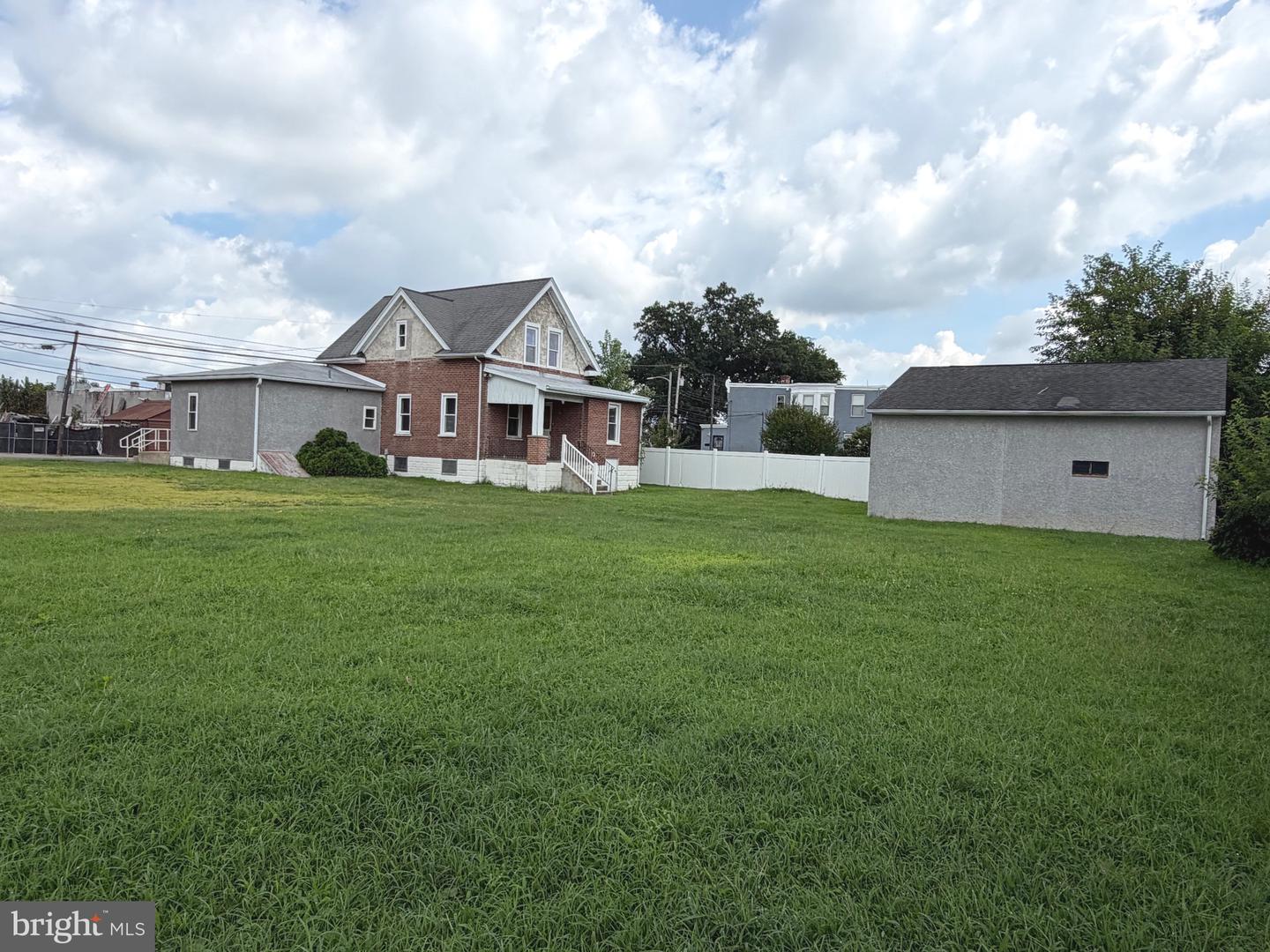 207 S Governor Printz Blvd Property Photo 8
