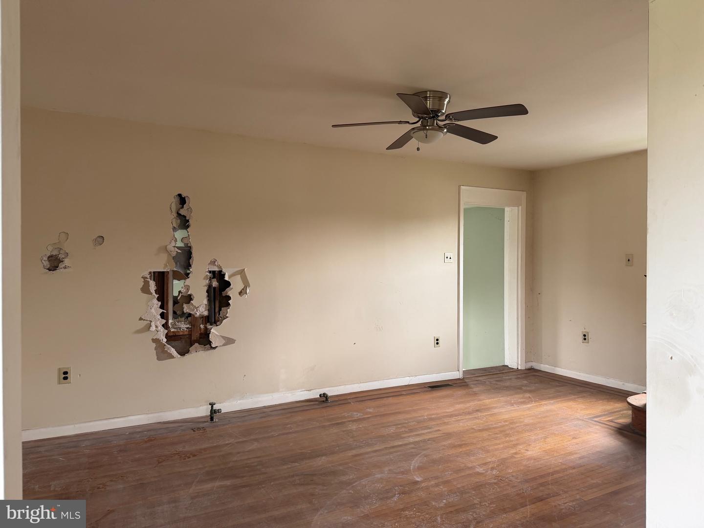207 S Governor Printz Blvd Property Photo 18