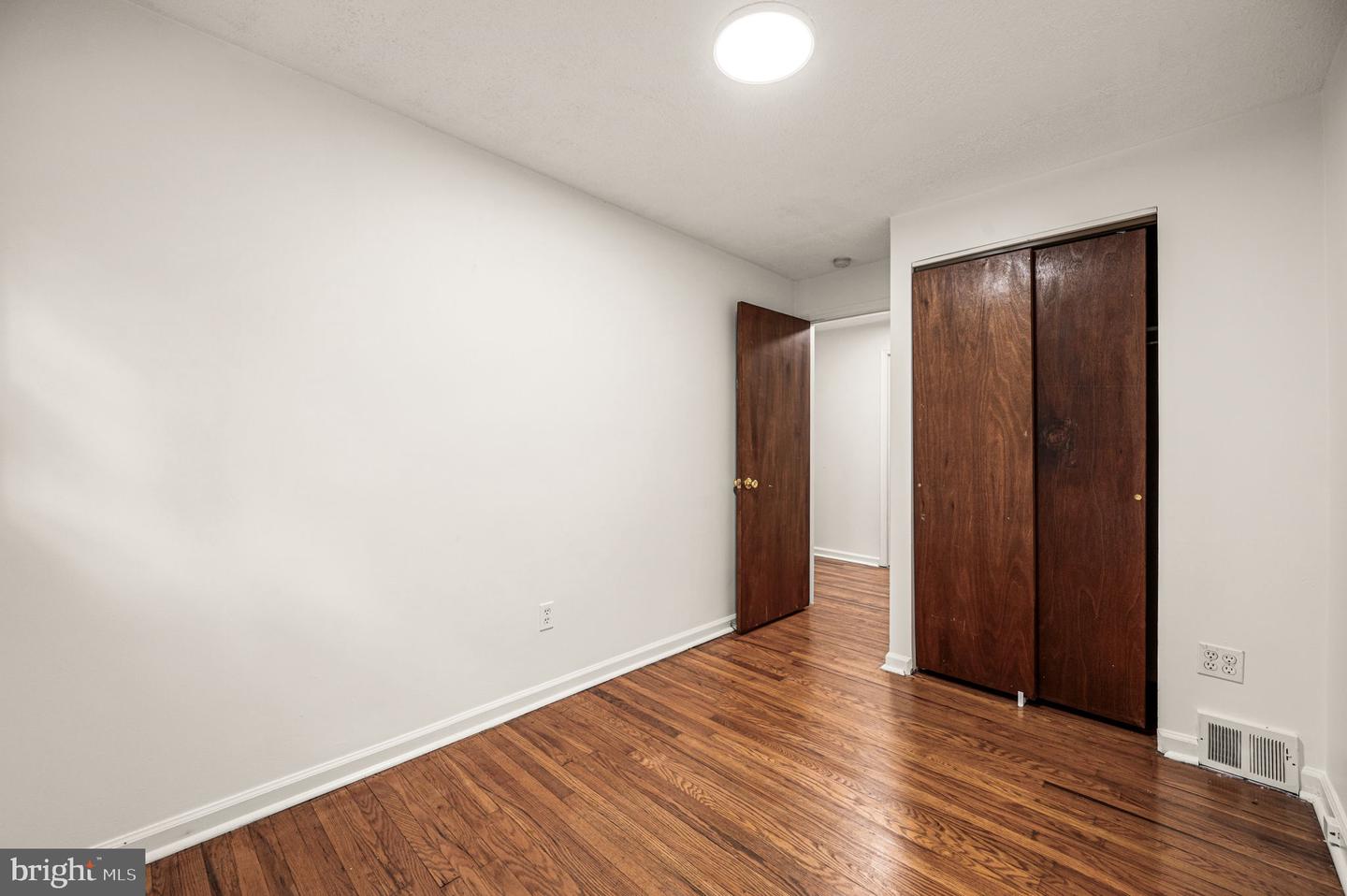 2112 Valley View Dr Property Photo 10
