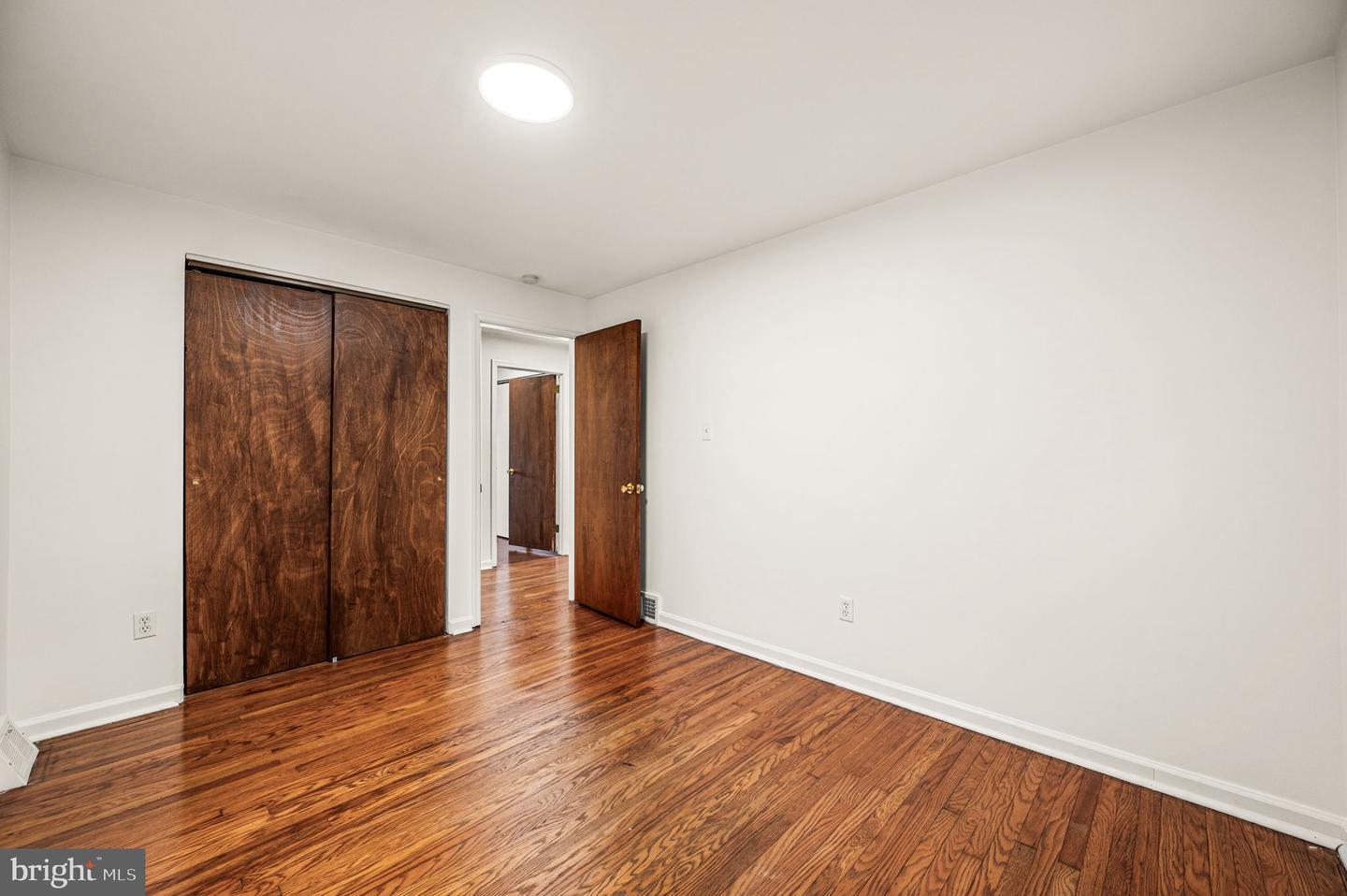 2112 Valley View Dr Property Photo 12