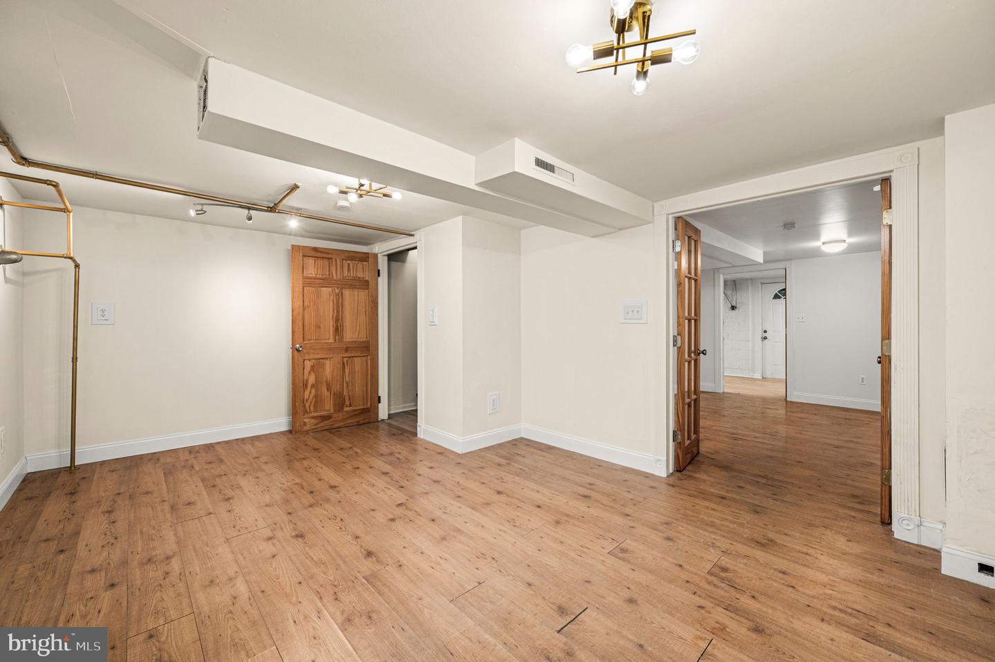 2112 Valley View Dr Property Photo 16