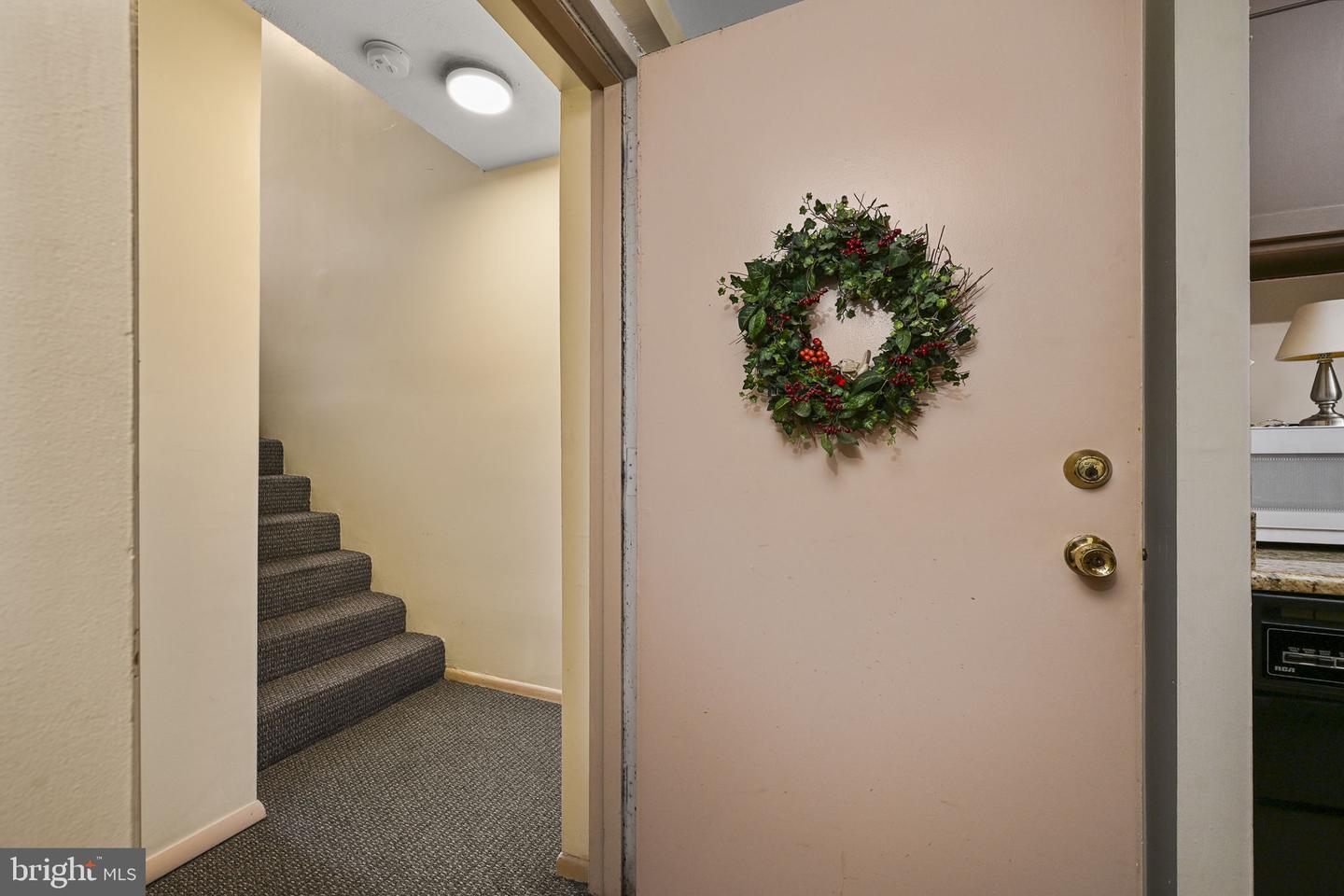 280 Bridgewater Rd #f1 Property Photo 3