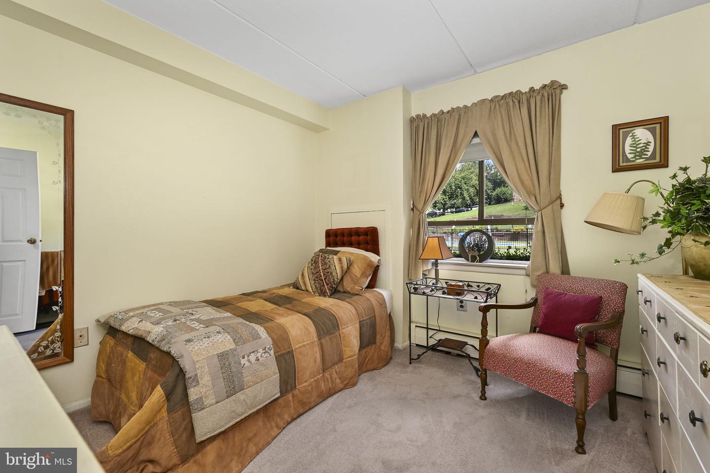 280 Bridgewater Rd #f1 Property Photo 13