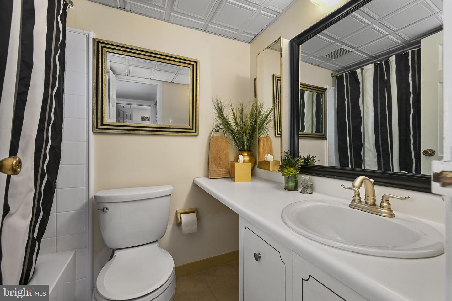 280 Bridgewater Rd #f1 Property Photo 14