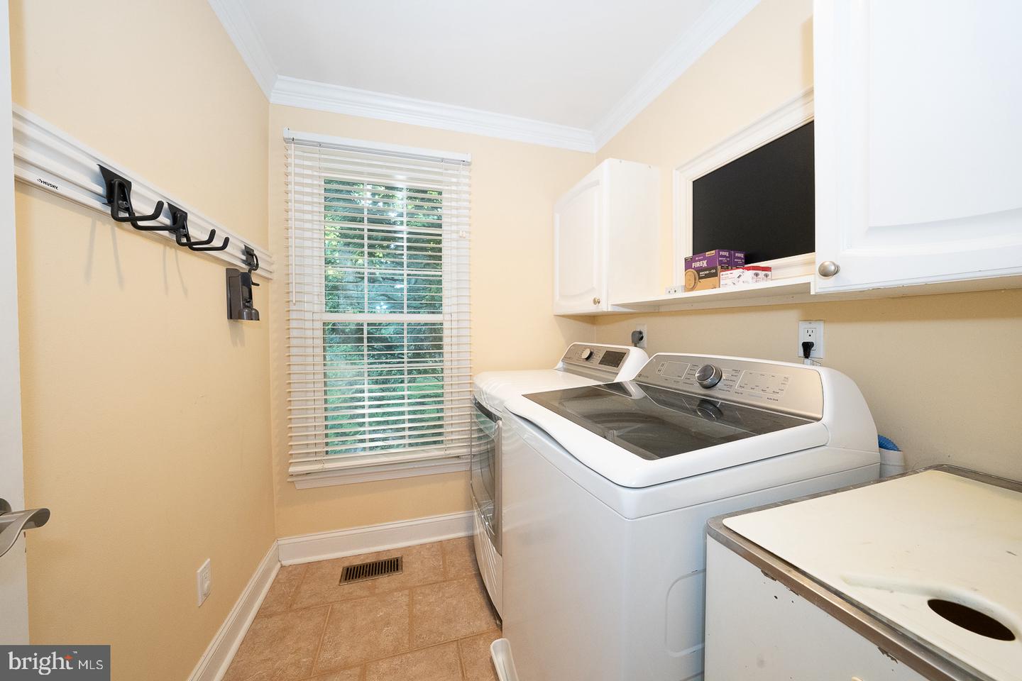 27 Roberts Rd Property Photo 24
