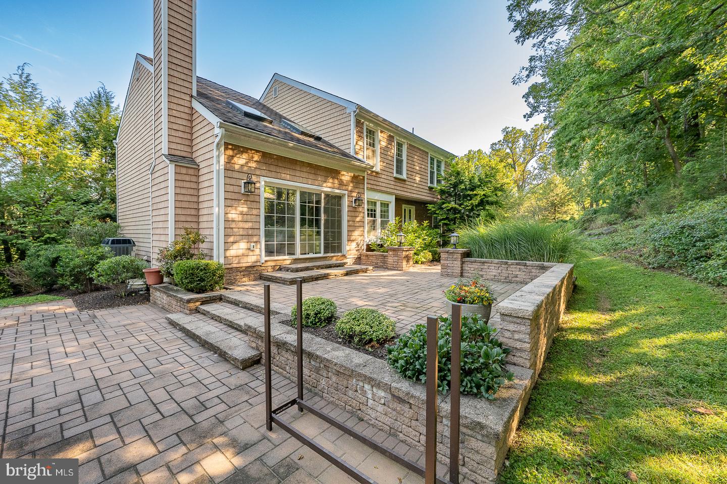27 Roberts Rd Property Photo 67