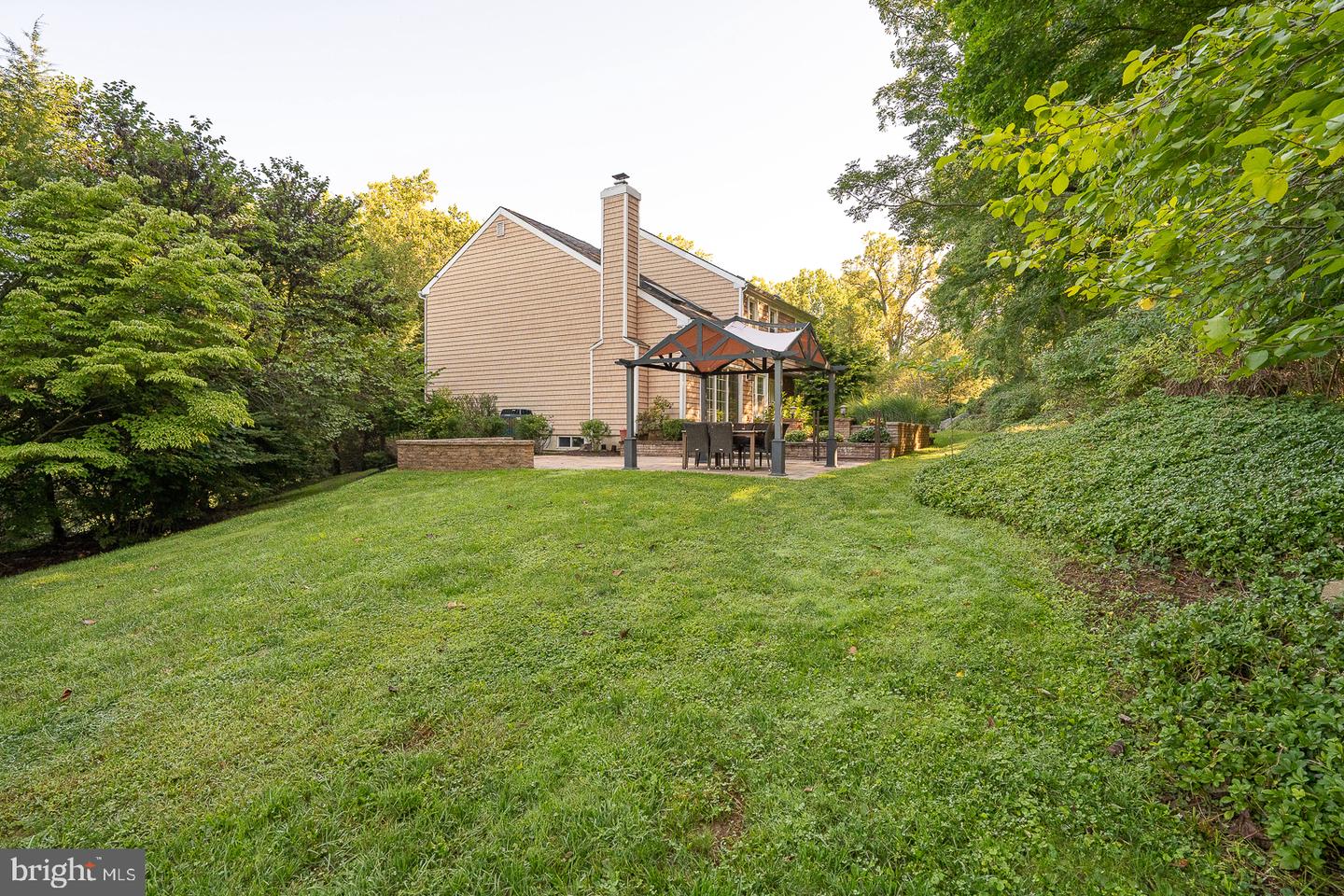 27 Roberts Rd Property Photo 68
