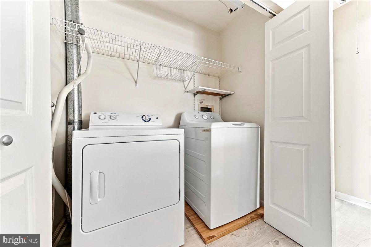 181 Nottingham Ct Property Photo 25