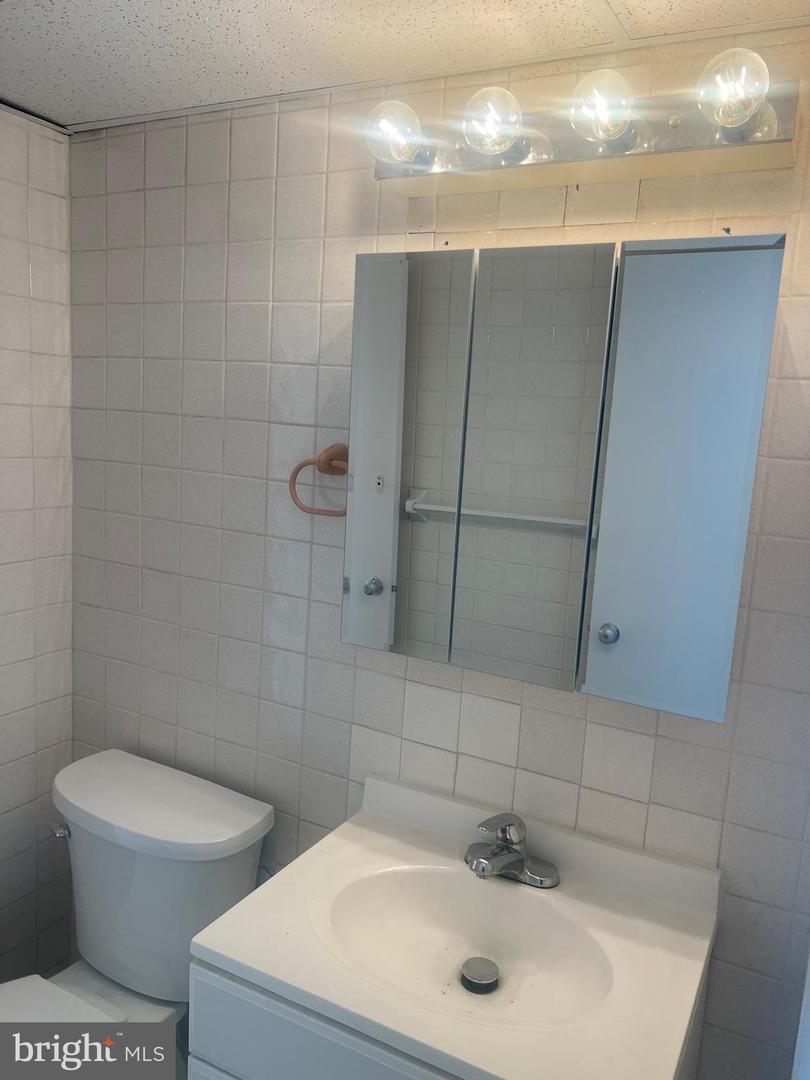 1030 E Lancaster Ave #1019 Property Photo 10