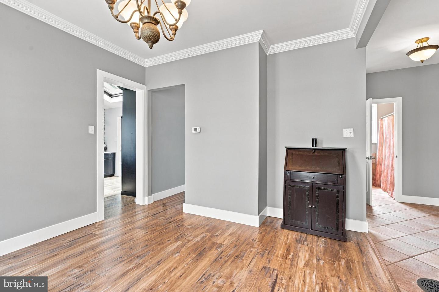 558 Mohawk Ave Property Photo 15