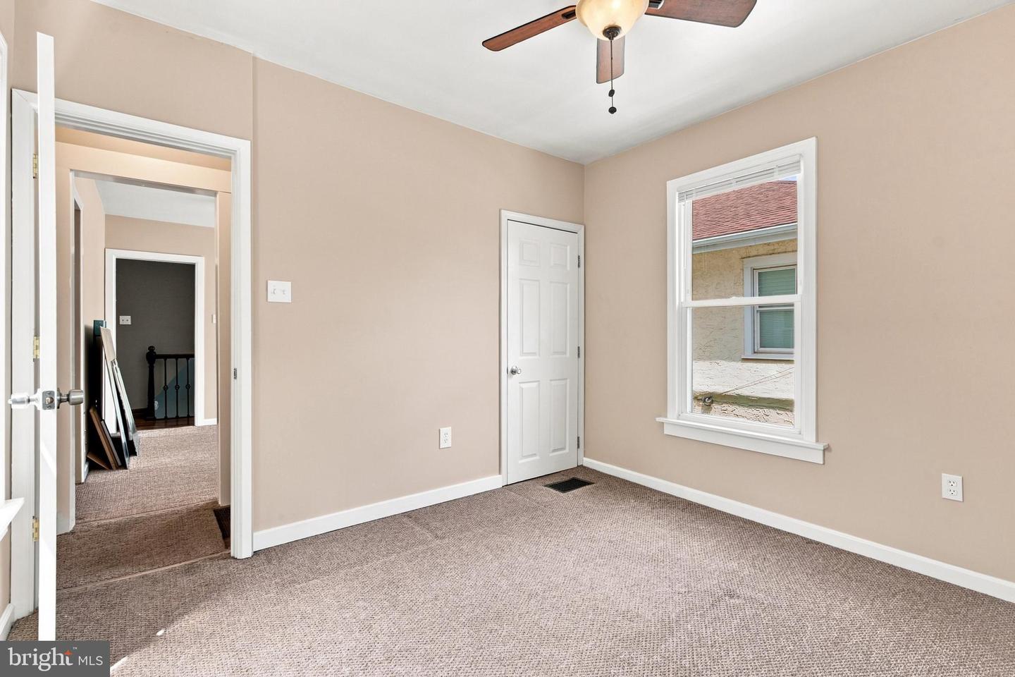 558 Mohawk Ave Property Photo 32